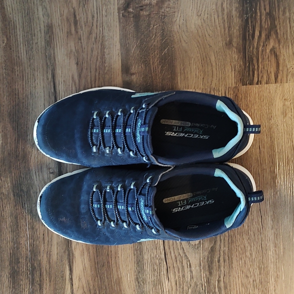 Skechers women sneakers